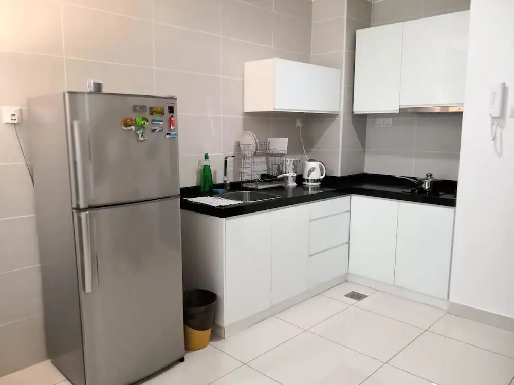 Aiji Homestay at Sungai Besi