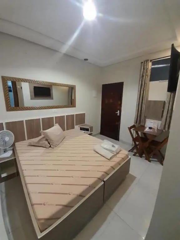 Hotel off