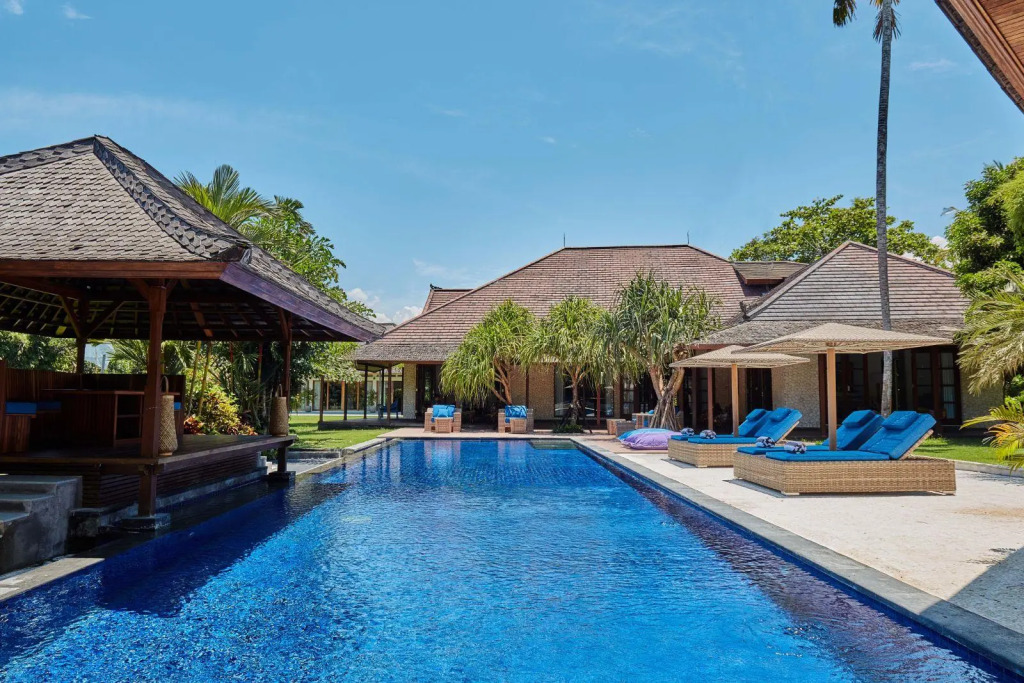 Blue Bamboo Villas
