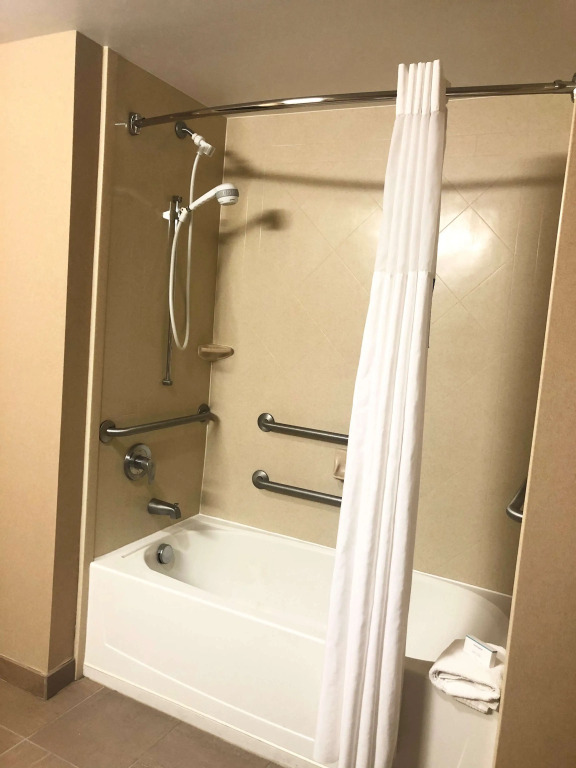 Hampton Inn & Suites Norfolk-Airport