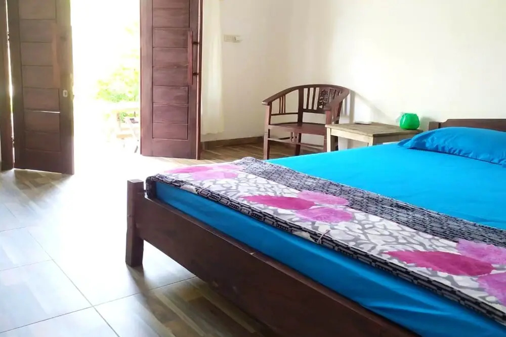 SPOT ON 2725 Latansa Homestay