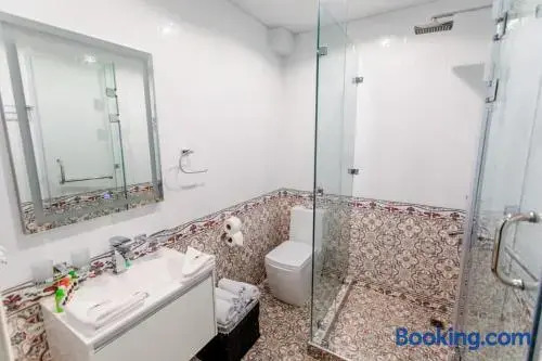 Shaxzoda Lux Hotel
