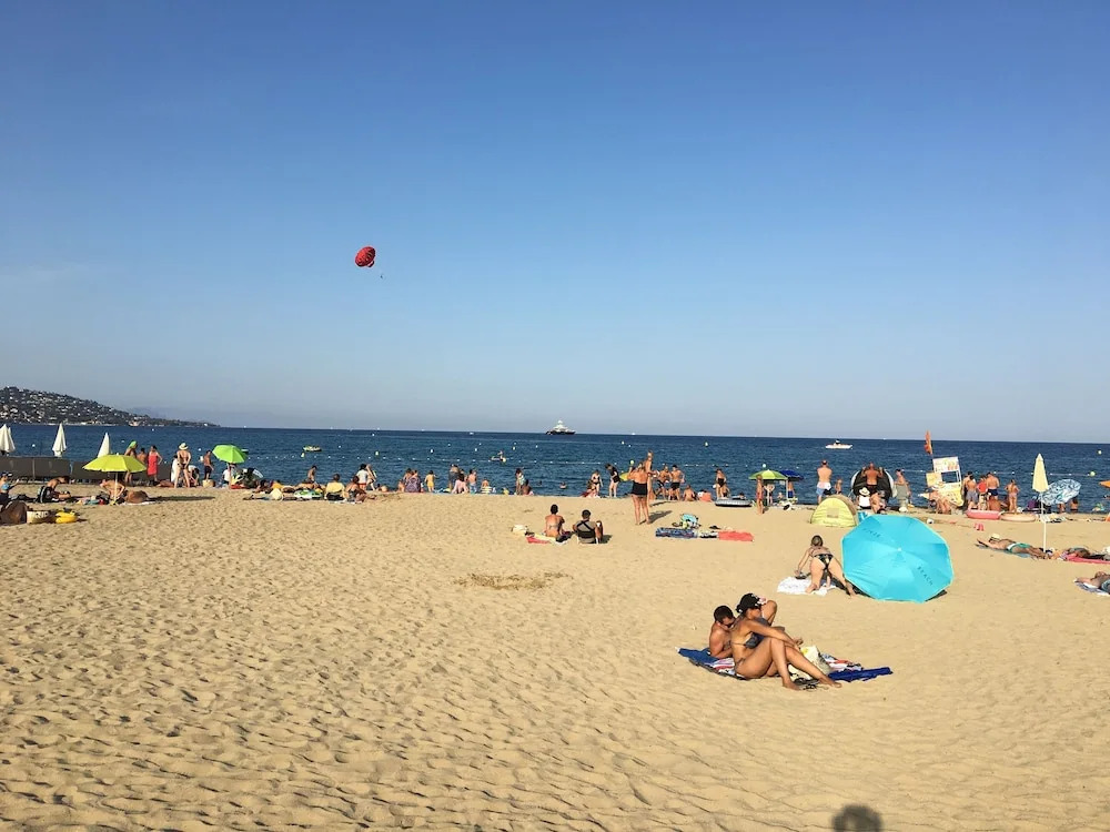 Bastide du Levant - 50m plage - Rez de jardin