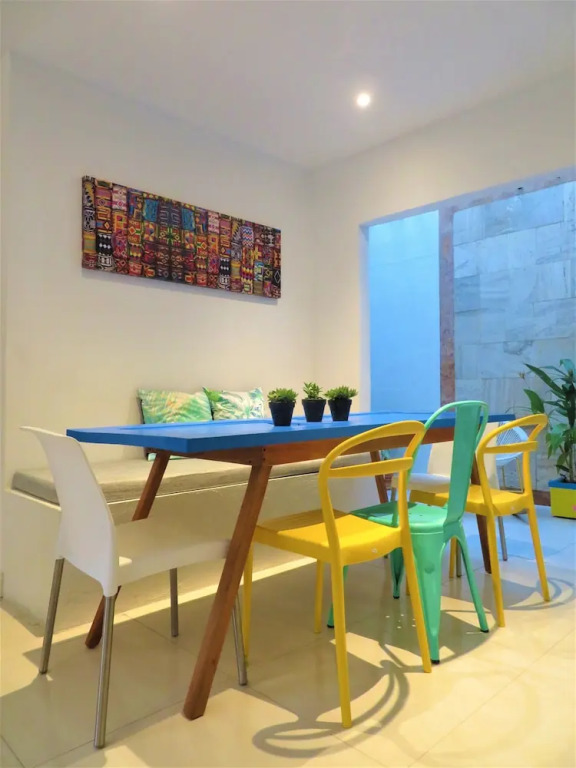 SAN JACINTO HOSTEL