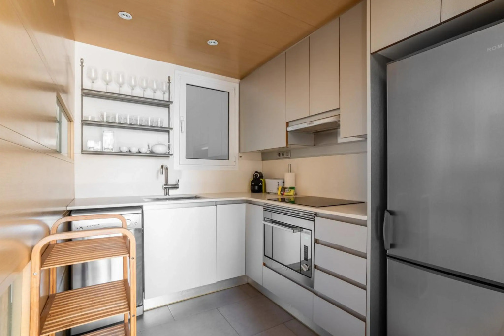 Classy 3bed 3bath apartment in Eixample