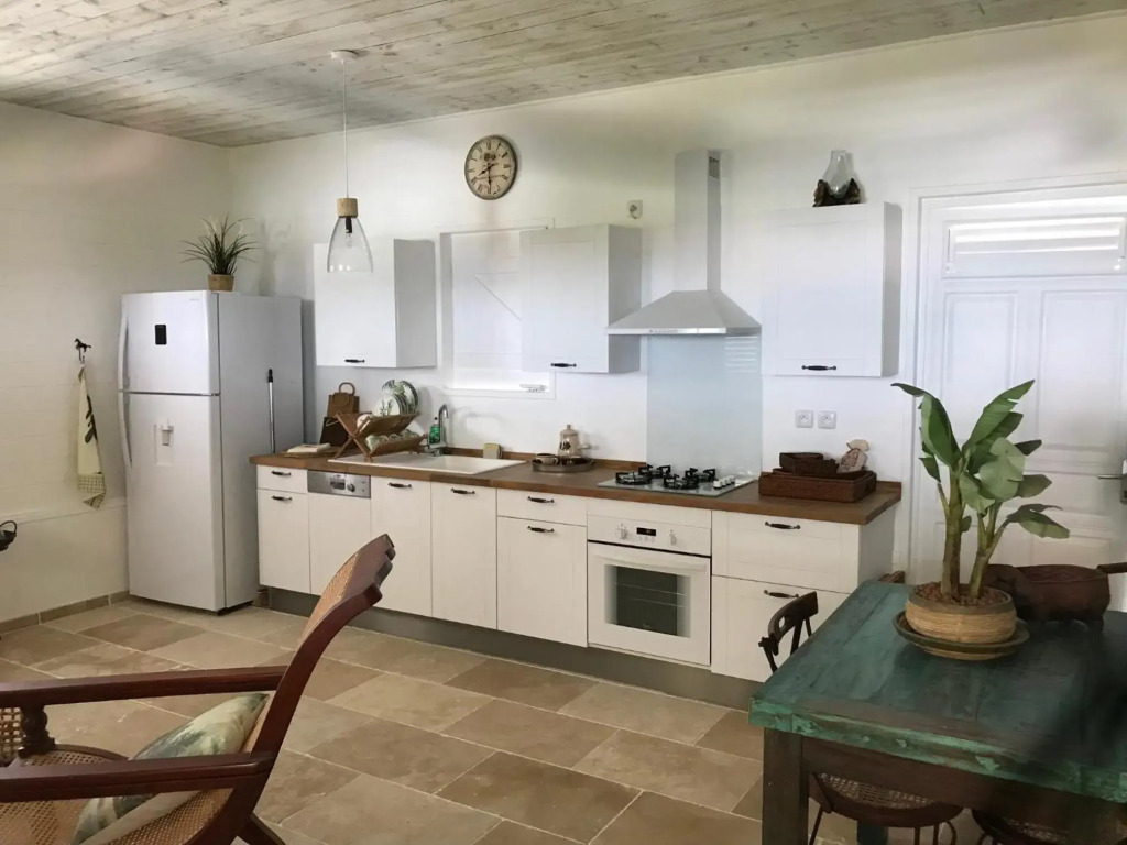 Villa 1 de standing 80m2 avec piscine et vue imprenable sur la mer et sur la campagne