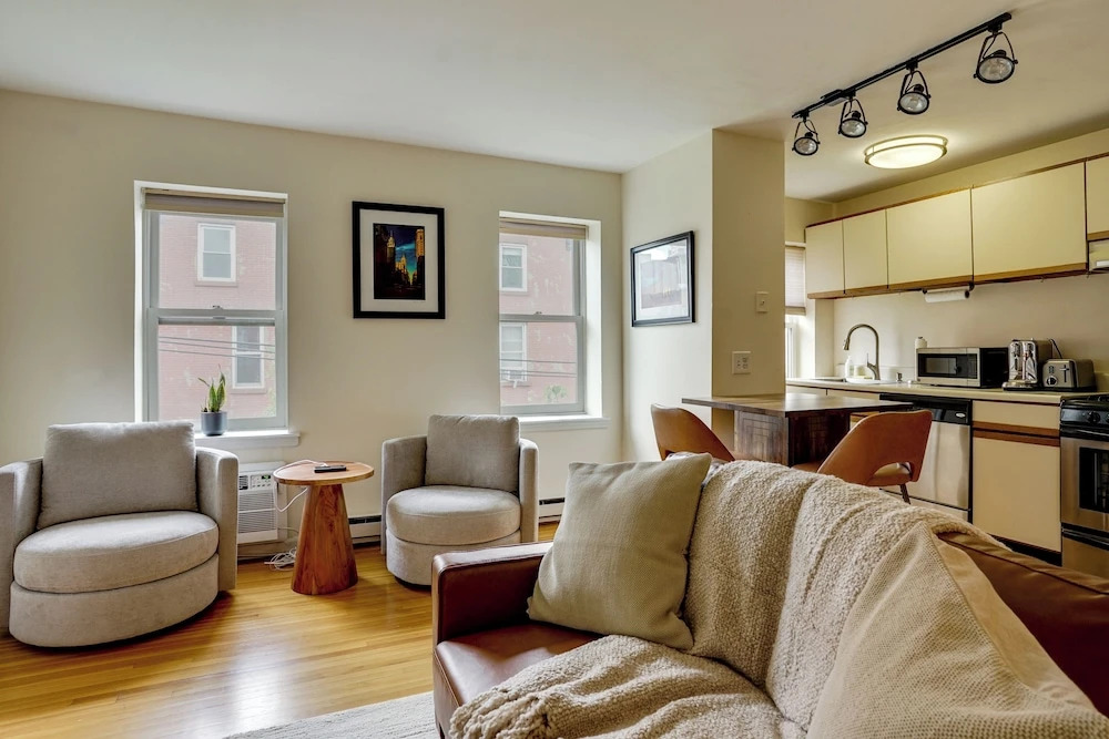 Walkable Urban Retreat in Hoboken