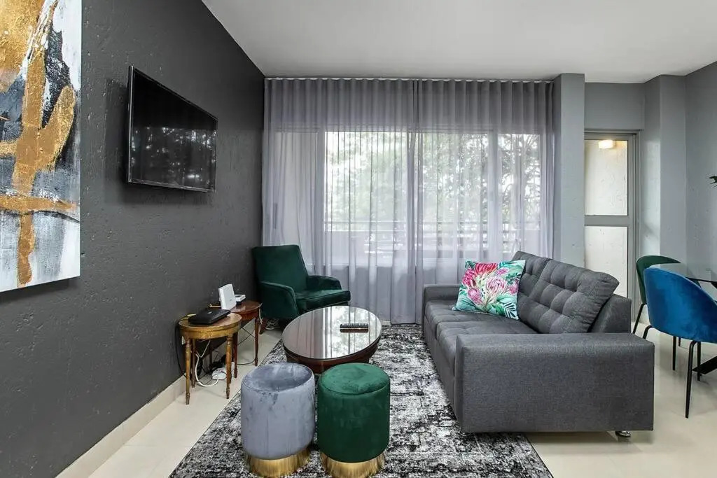St Tropez 1 Bedroom Sandton Residence