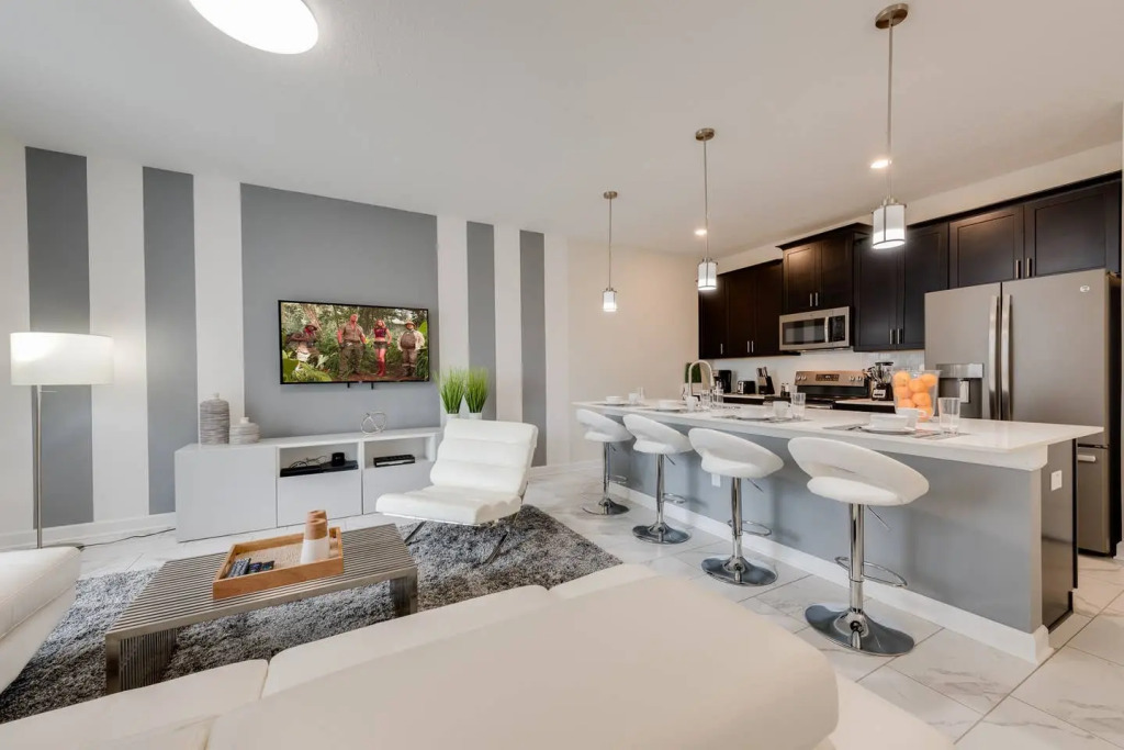 New 4 bedroom villa, best location