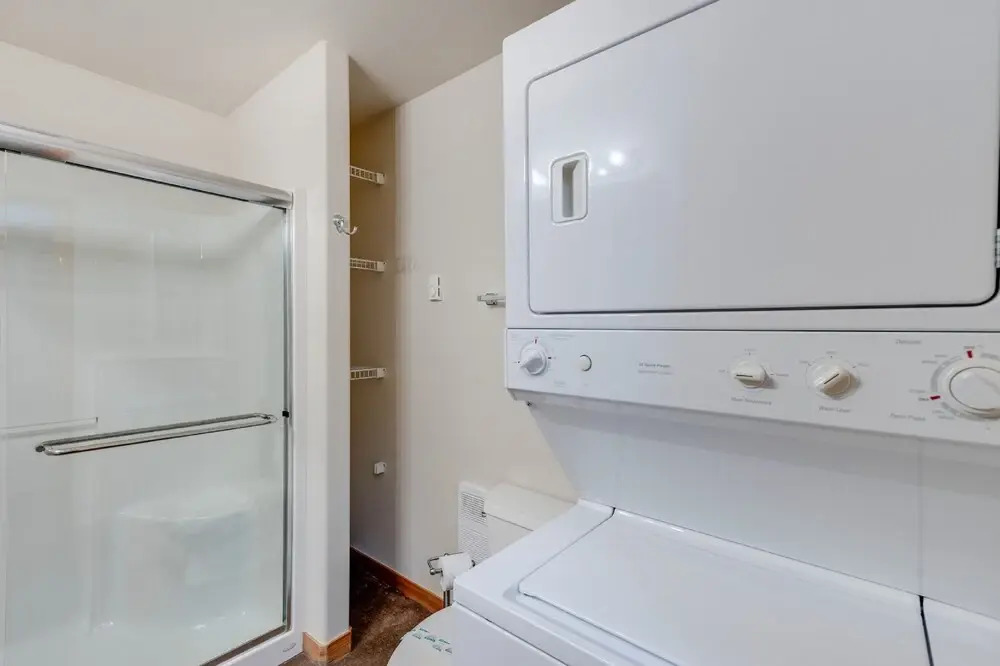 61MBR - Hot Tub - Wi-Fi - Pets Ok - Sleeps 6