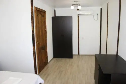 Guest House At Bichvinta