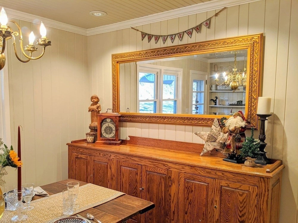 The Roost 2 Bedroom Home