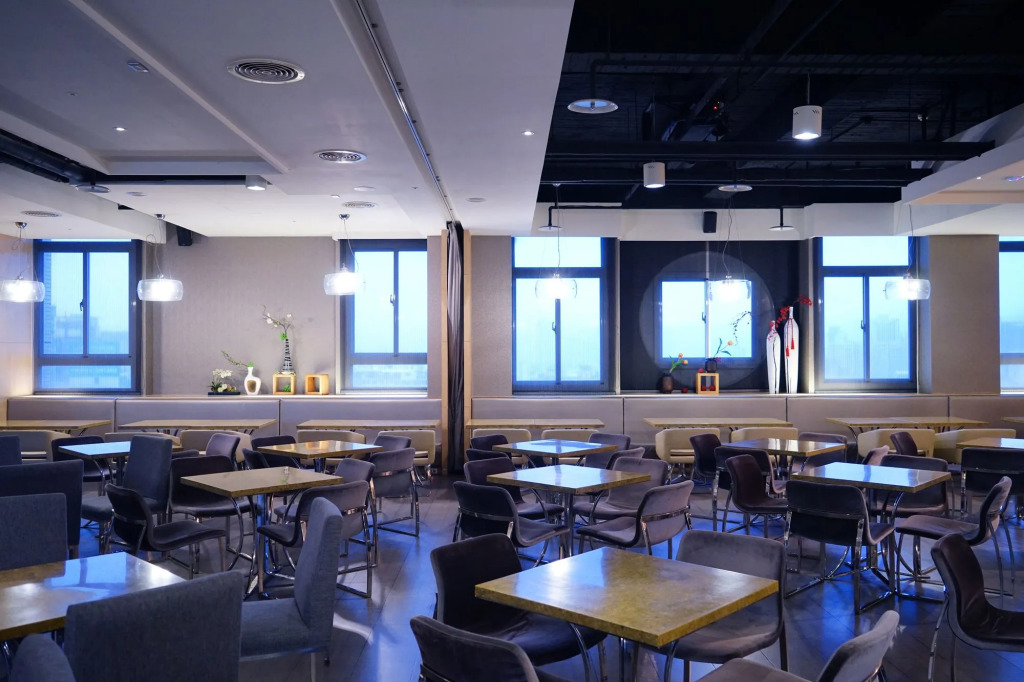 Beacon Hotel