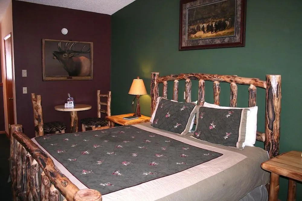 Timber Creek Chalets: 2A