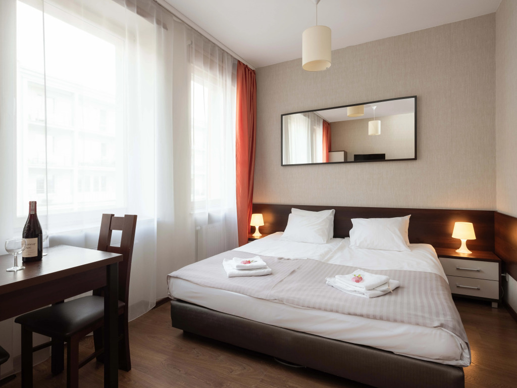 Lux Aparthotel
