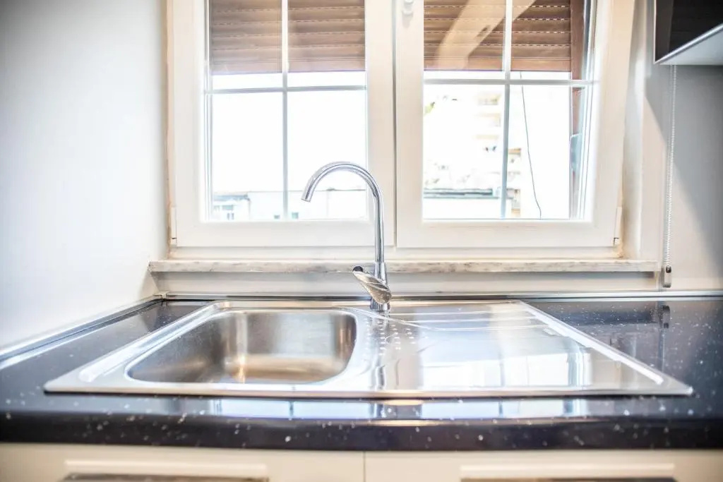 4 BR apartment & BBQ veranda