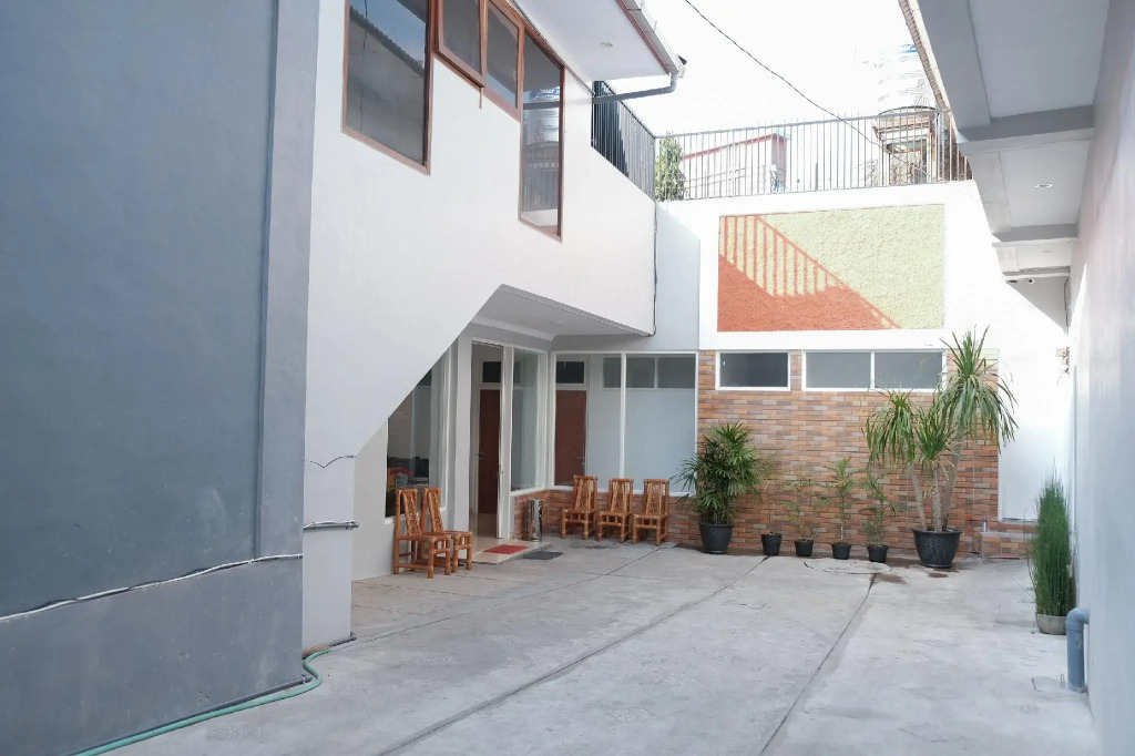Hotel O 111 Residence