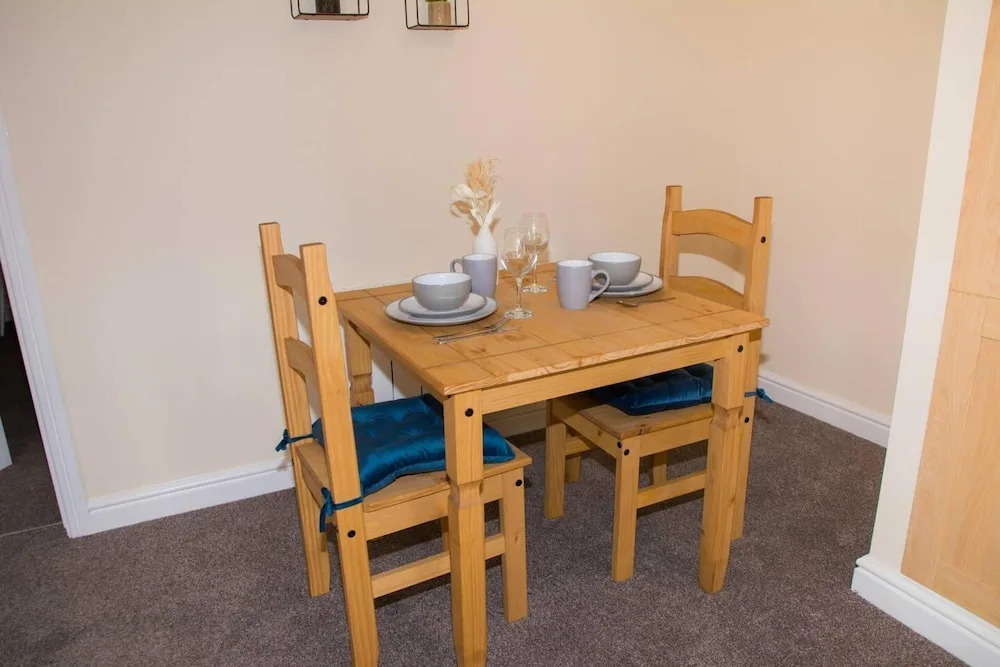 Captivating 1-bed Apartment in Stroud