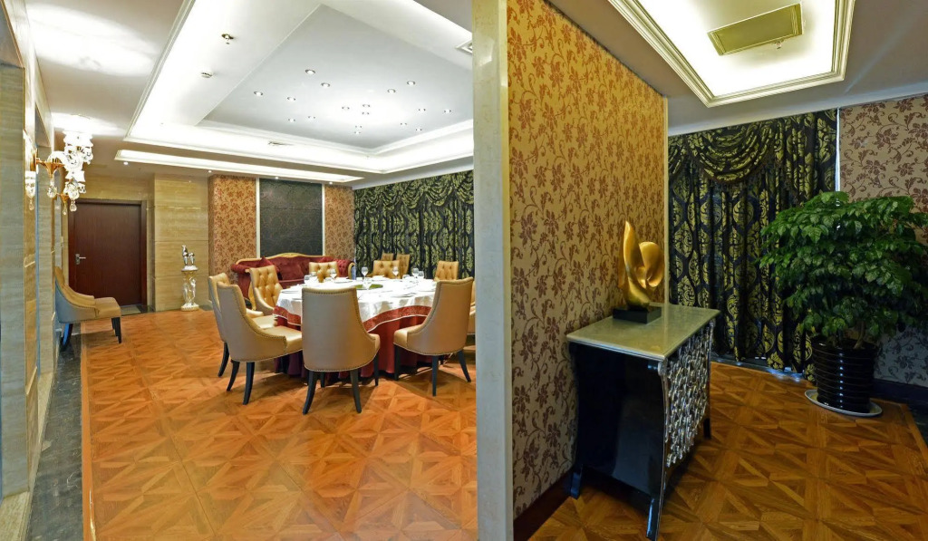 Shenyang Fangte Garden Hotel