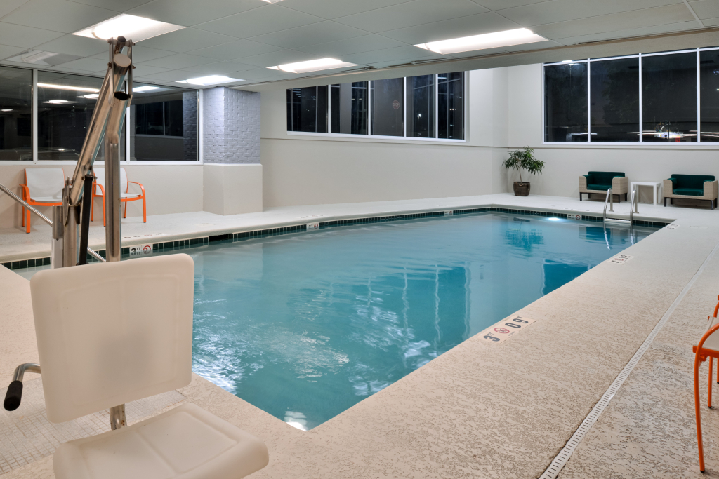 Holiday Inn Hotel & Suites Overland Park-Convention Center by IHG
