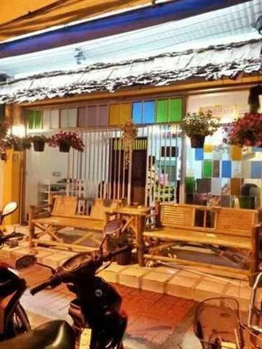 The Living Place 3 - Hostel