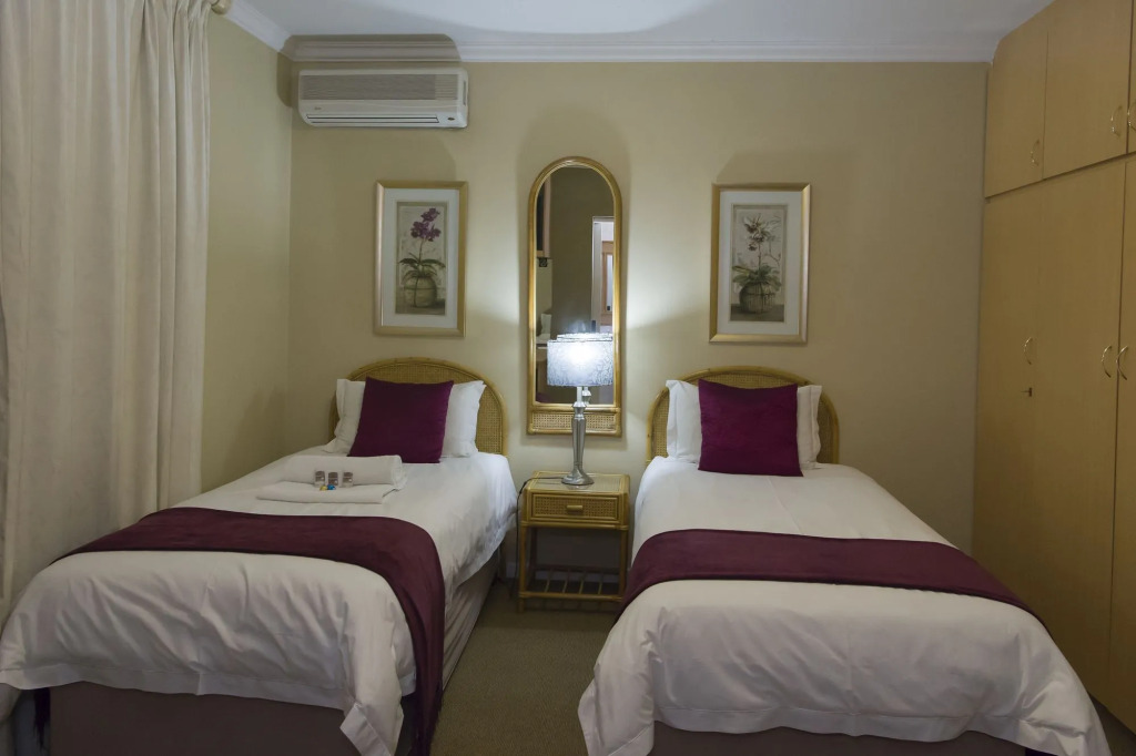 Bayswater Lodge