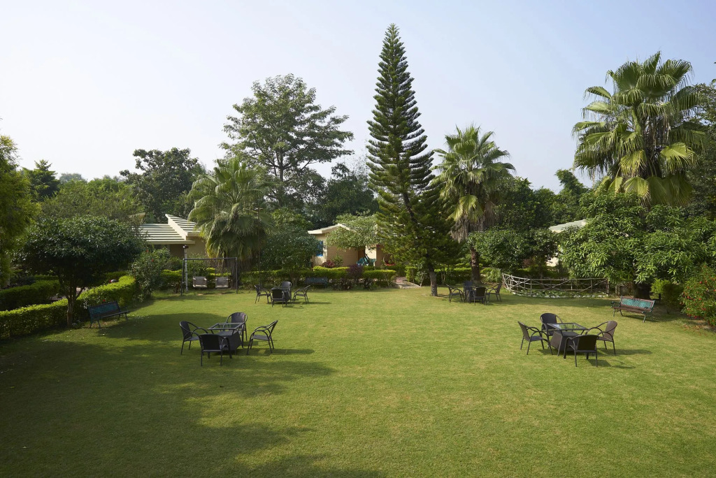 Aacorn Hideaway Resort & Spa