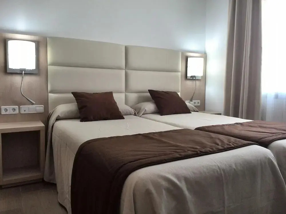 Hostal La Cigüeña