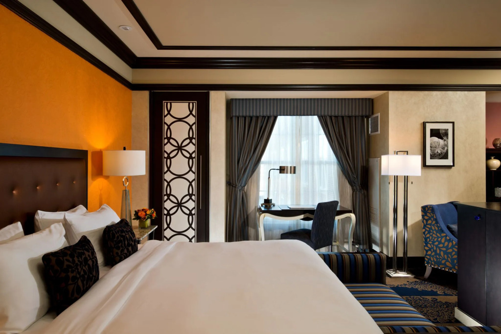 Saratoga Casino Hotel