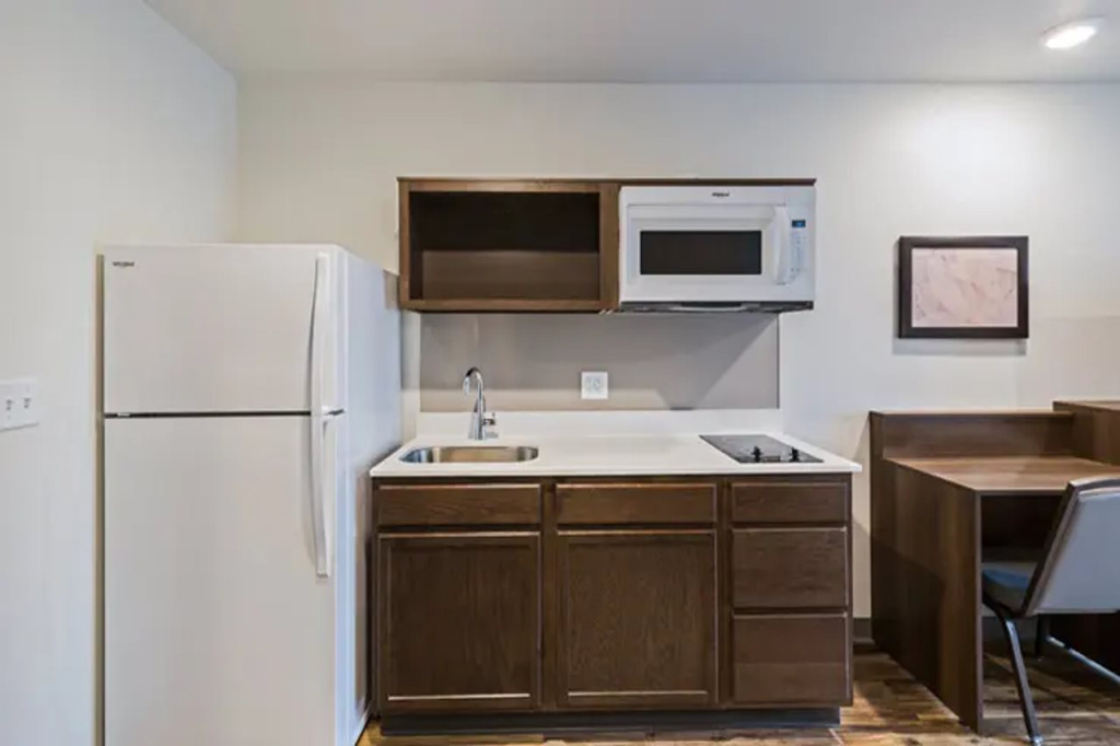 WoodSpring Suites Davenport Quad Cities