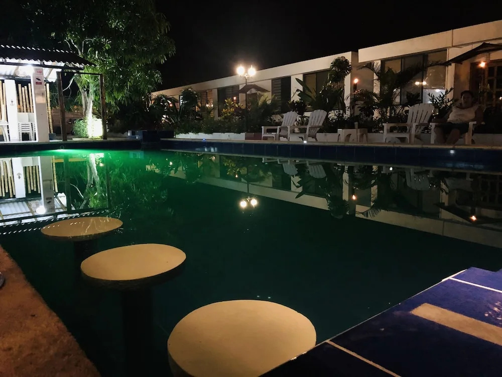 Costa Esmeralda Private Hideaway
