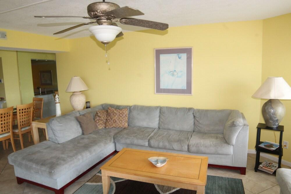 Colony Reef 1207 Condo