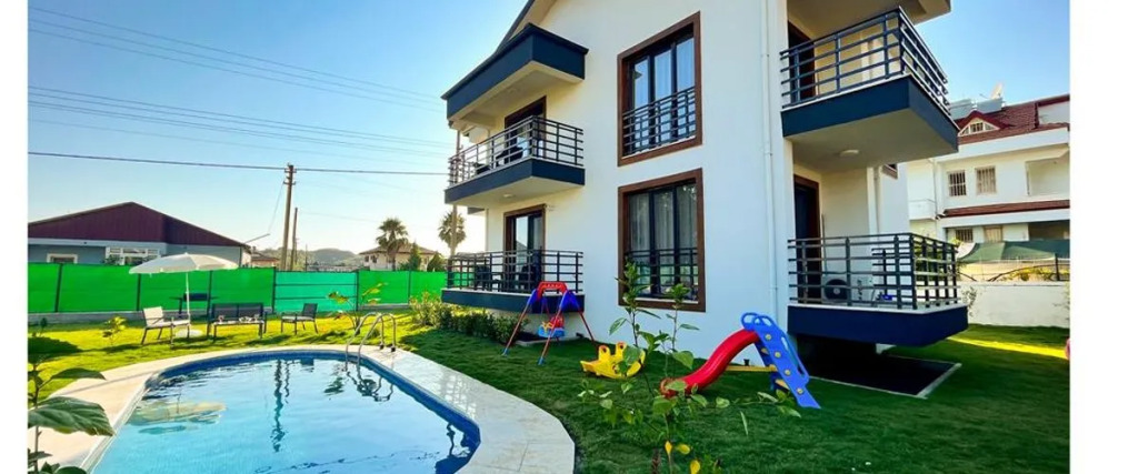 Villa121