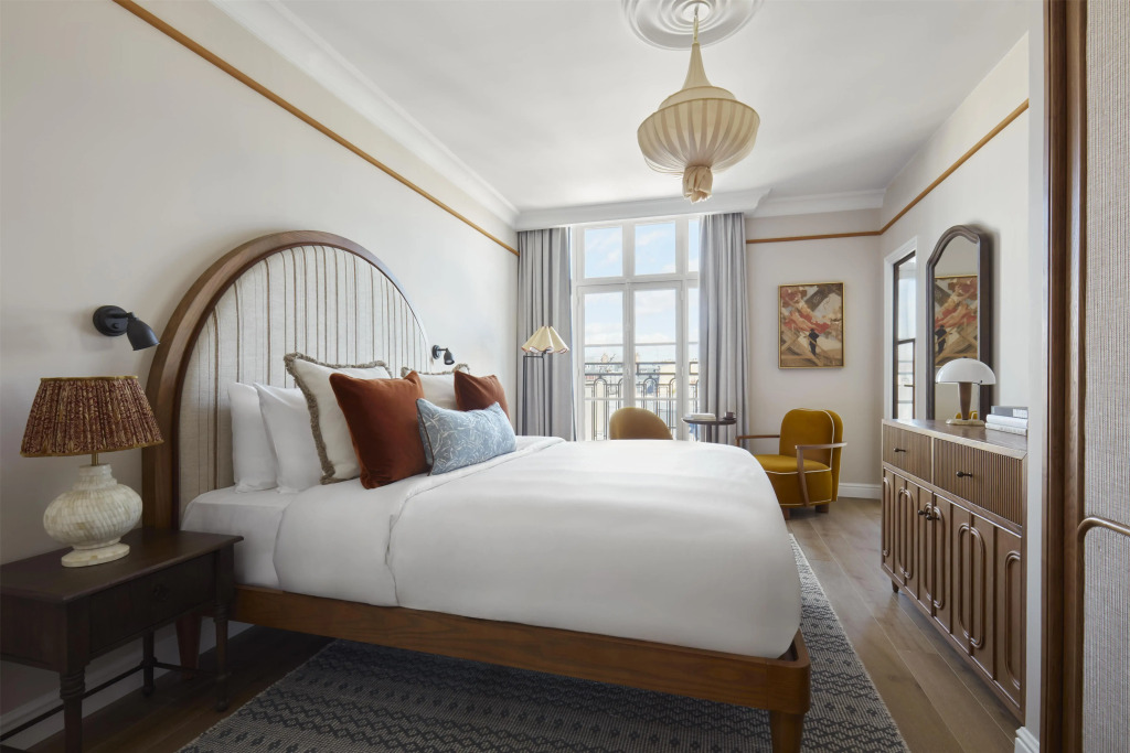 Отель Le Grand Hotel Cayre