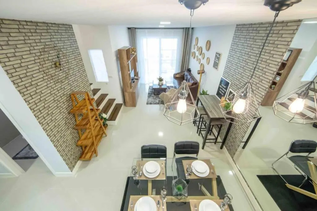 3BRs Townhouse near BigCCentre/Int.School