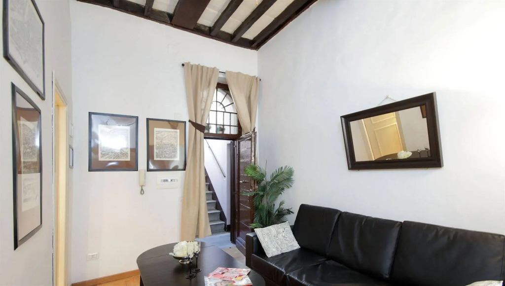 Navona apartments - Caravaggio area