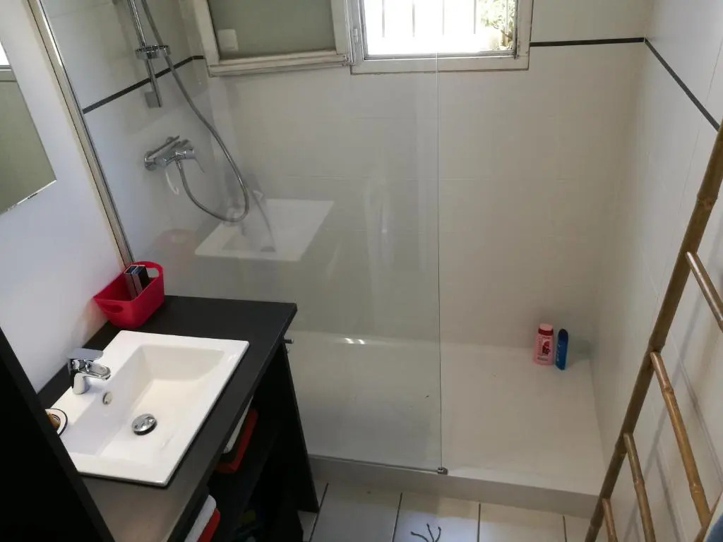 Nicolas I, 53m2, une chambre, parking privé