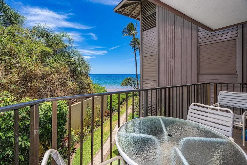 Hale Hui Kai 208 - Ocean View Luxury Condo on the Best Beach on Maui, Split AC!