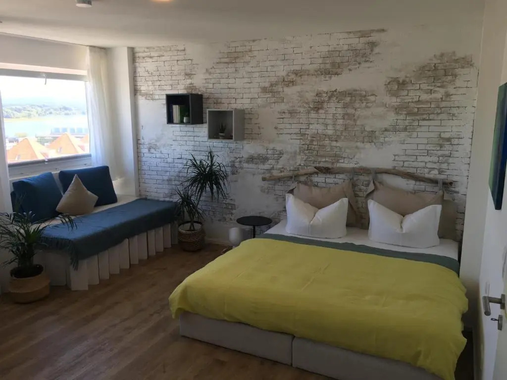 Liebevoll renoviertes Apartment mit Panoramablick