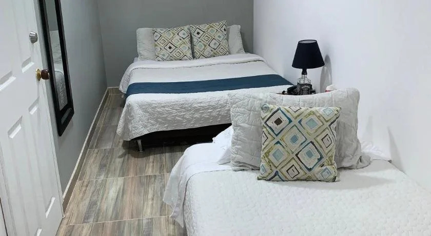 Hotel Maceo 55 - Colonial Inn