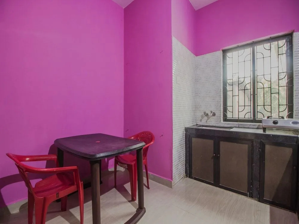 OYO 12468 Home Spacious 3BHK Morjim Beach