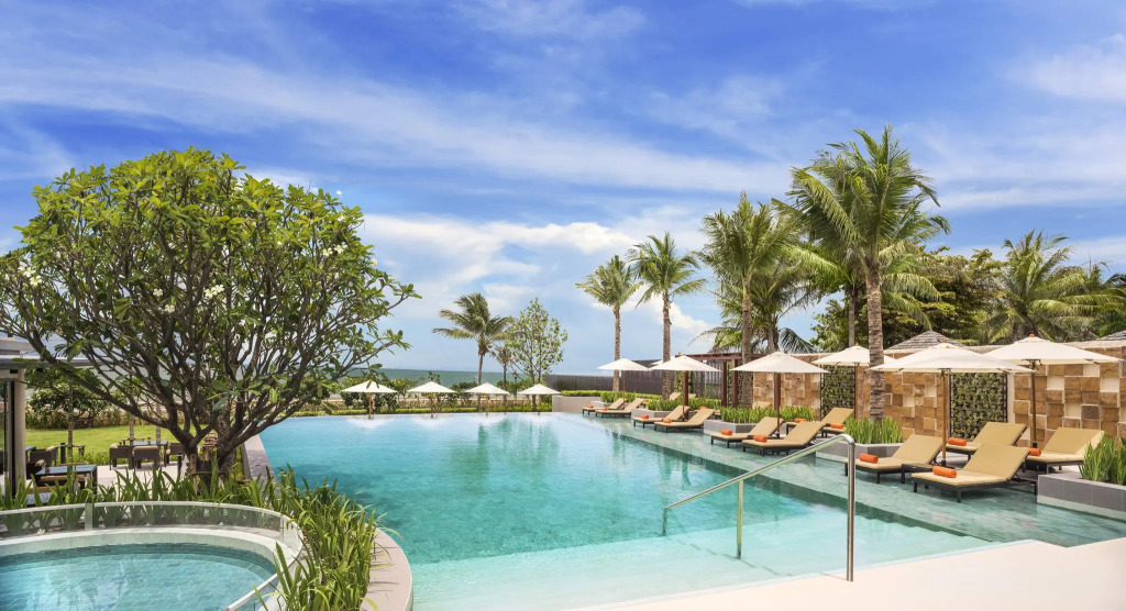 Sheraton Hua Hin Resort And Spa Hotel
