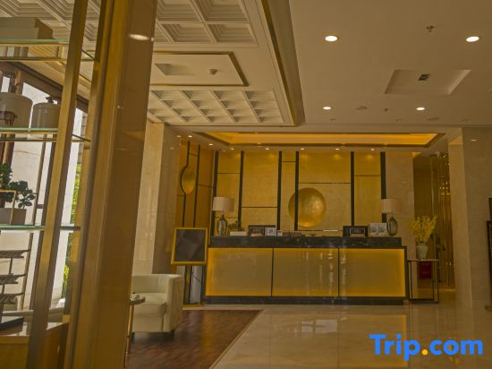 Hualong International Holiday Hotel