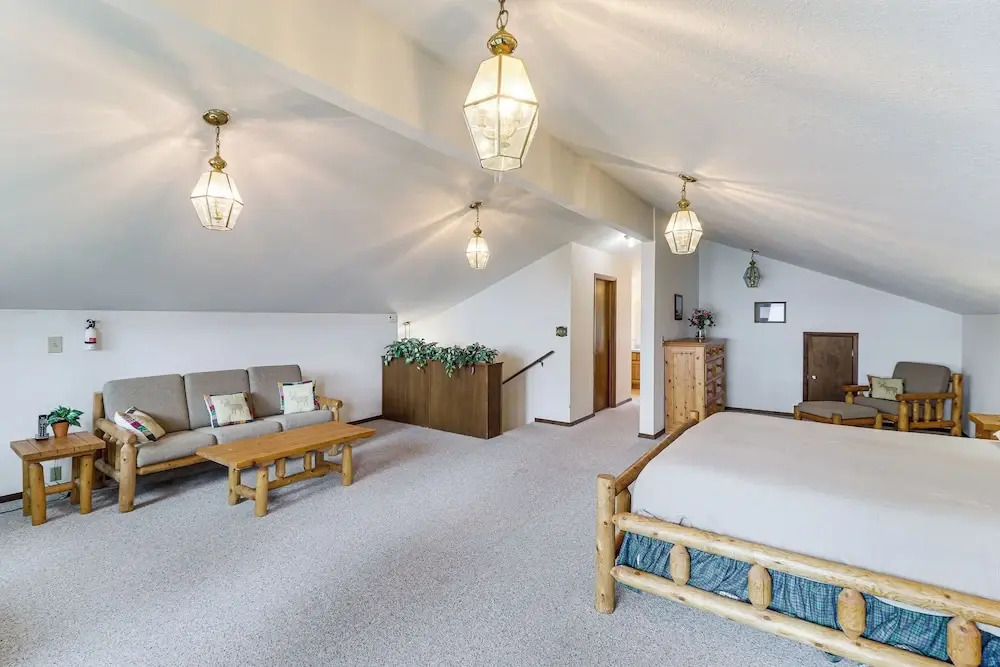 Flathead Lake Views: Scenic & Spacious Retreat!
