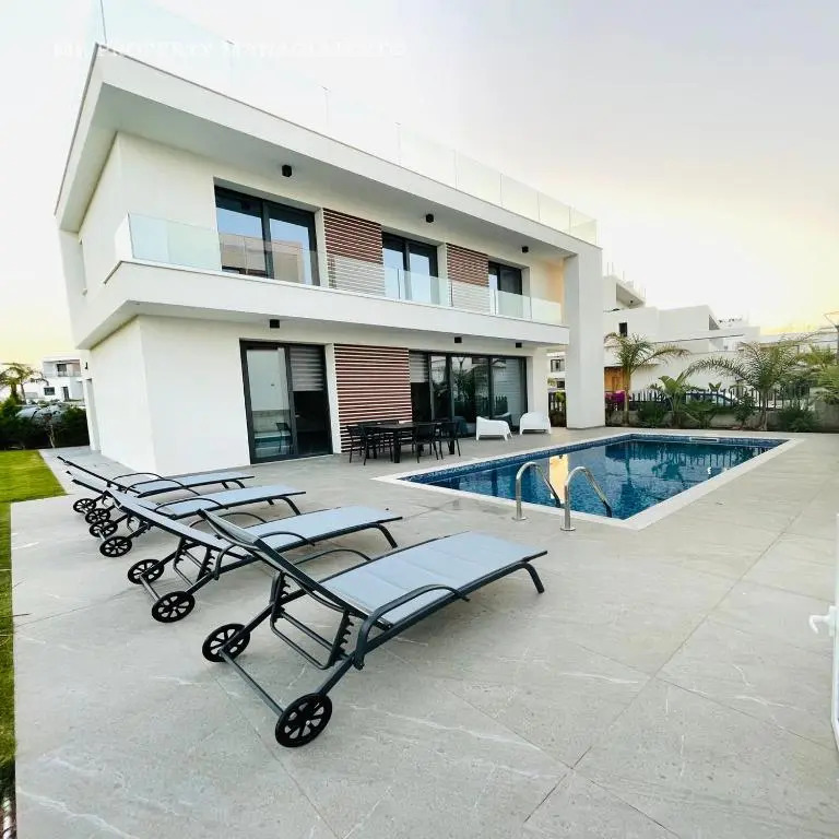 By the Beach Villa 11