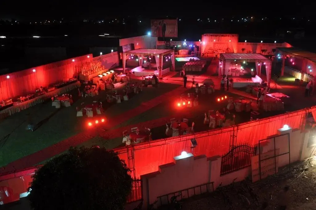 Hotel KMG Air Cooled,Zirakhpur Chandigarh ,Couple first choice ,verified hotel