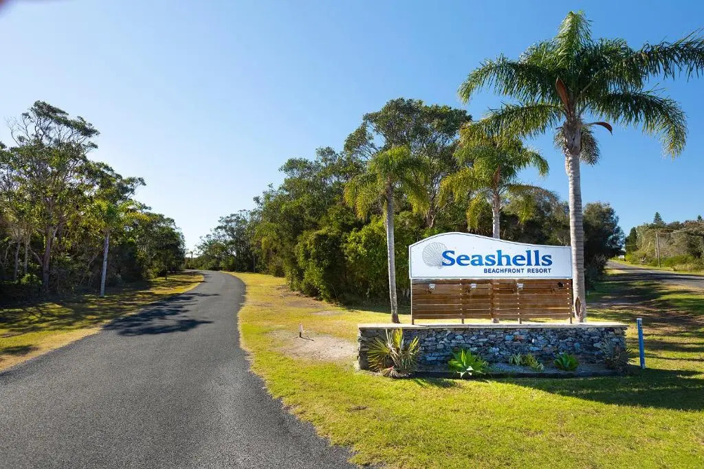 Seashells Beachfront Resort