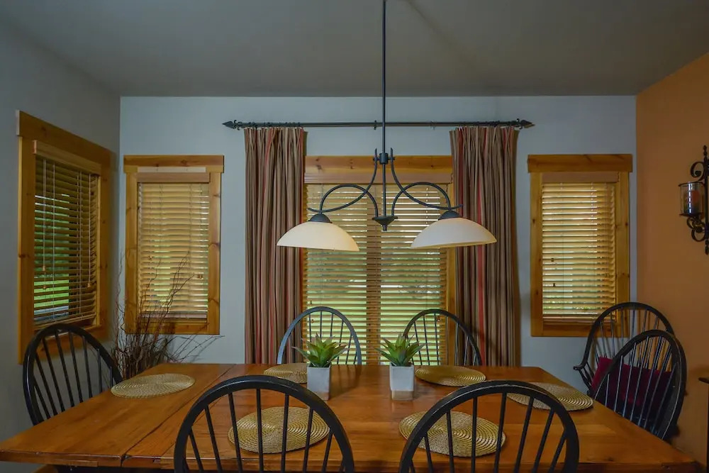 Tips Up 4 Bedroom Townhome