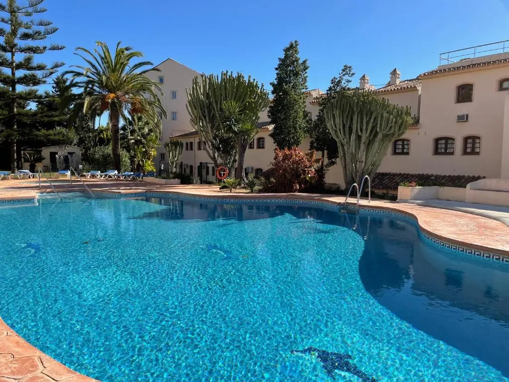 Apartamentos El Toro