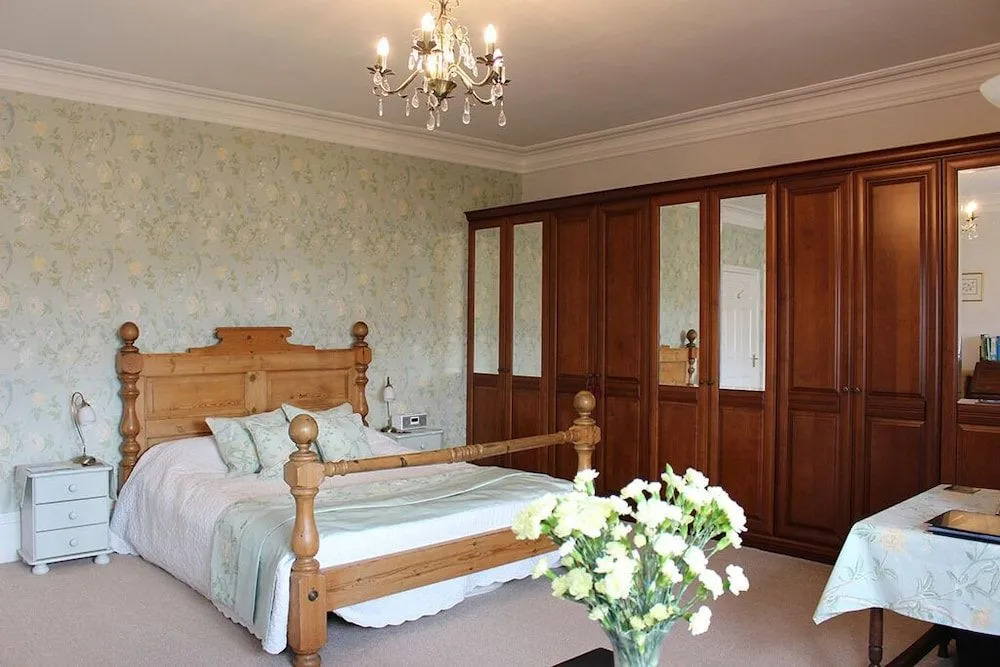 The Brick House Bed  Breakfast